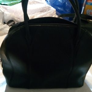 Liz Claiborne black leather purse